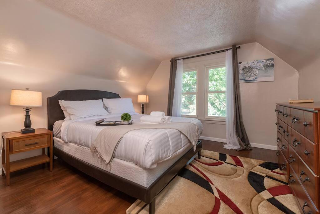 Entire House 3 Bedroom Twin Cities, Specious, Entire House, Ac Saint Paul Buitenkant foto
